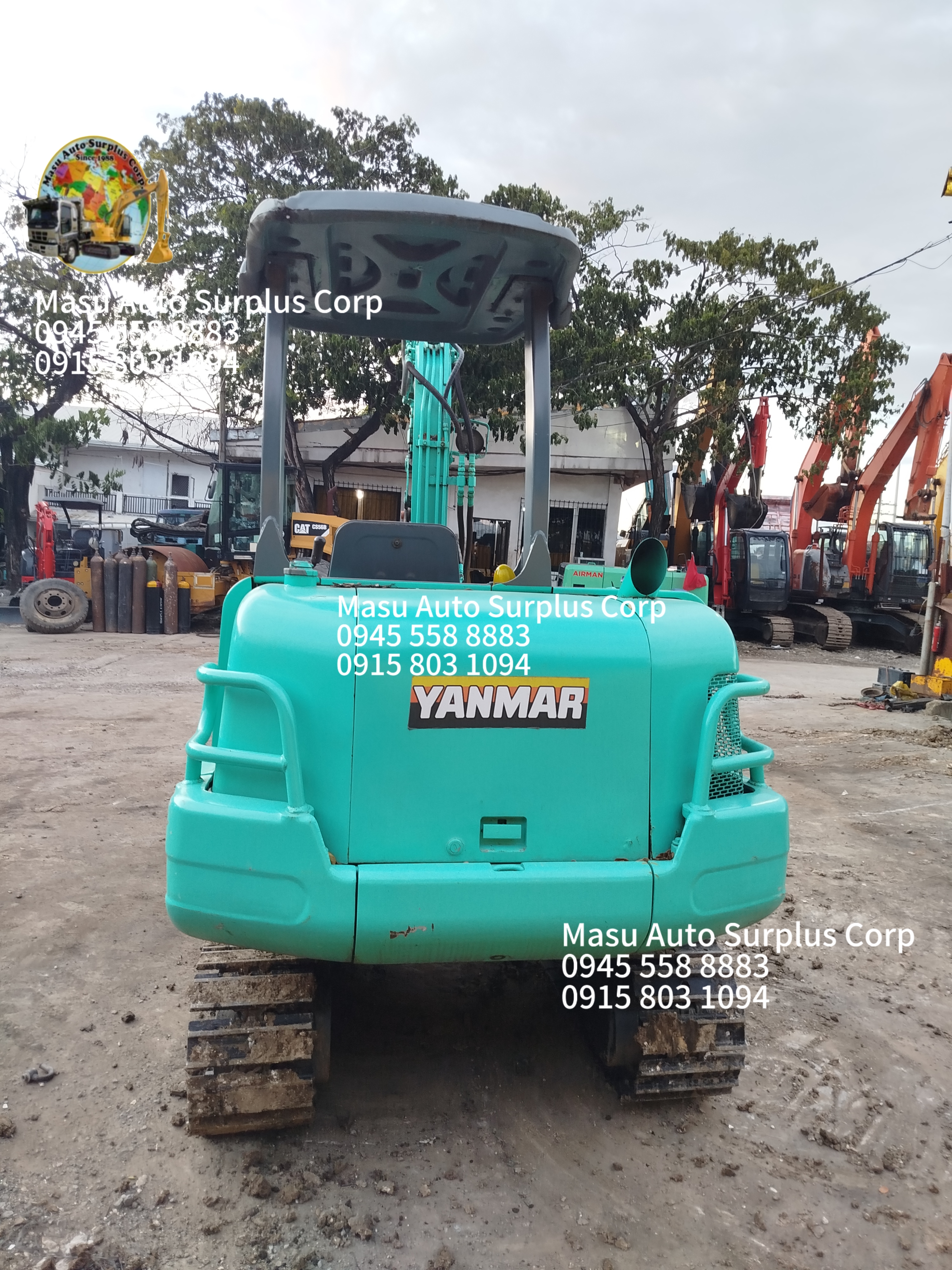Mini Excavator  image 2