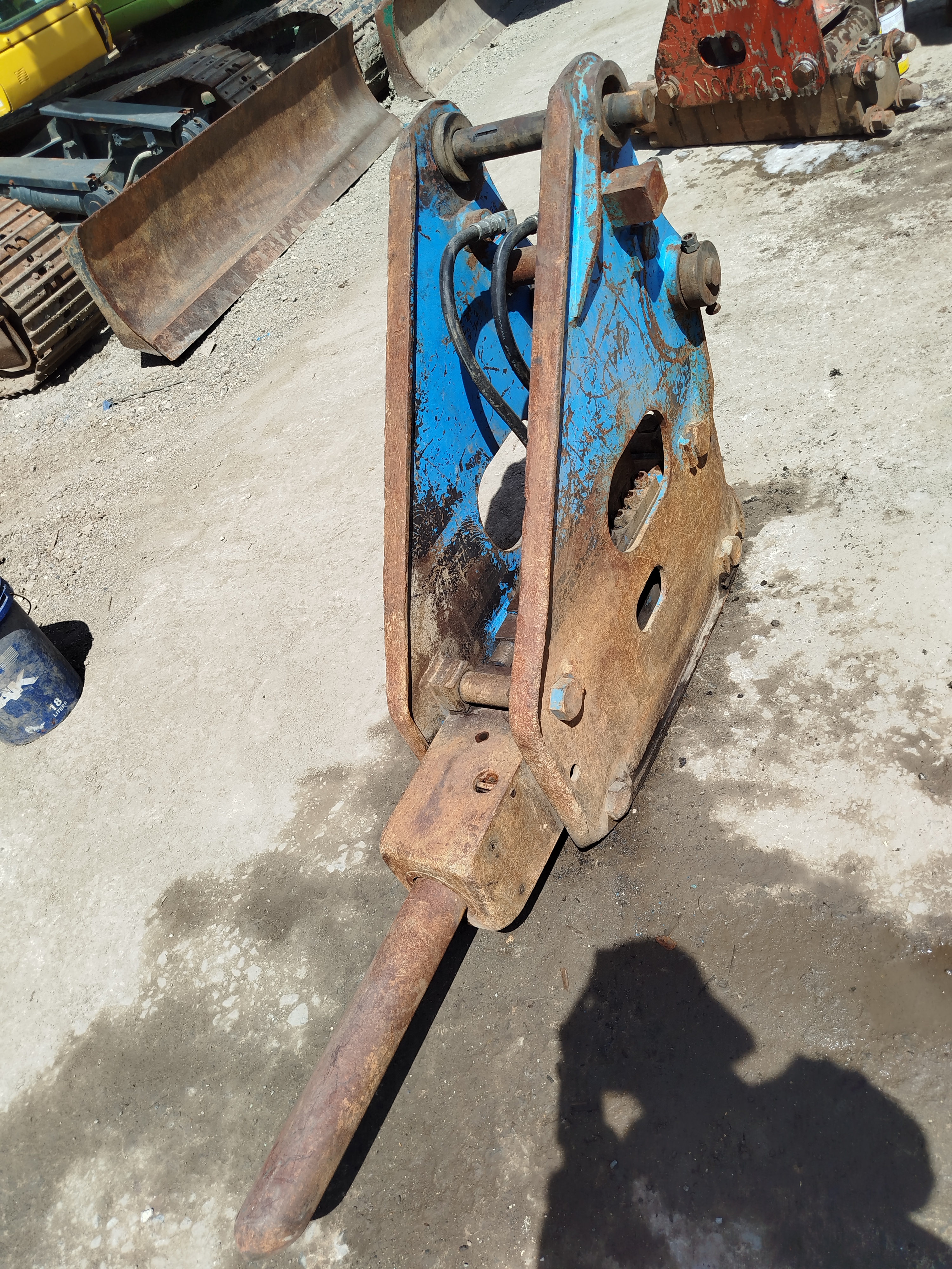 Breaker  image 3