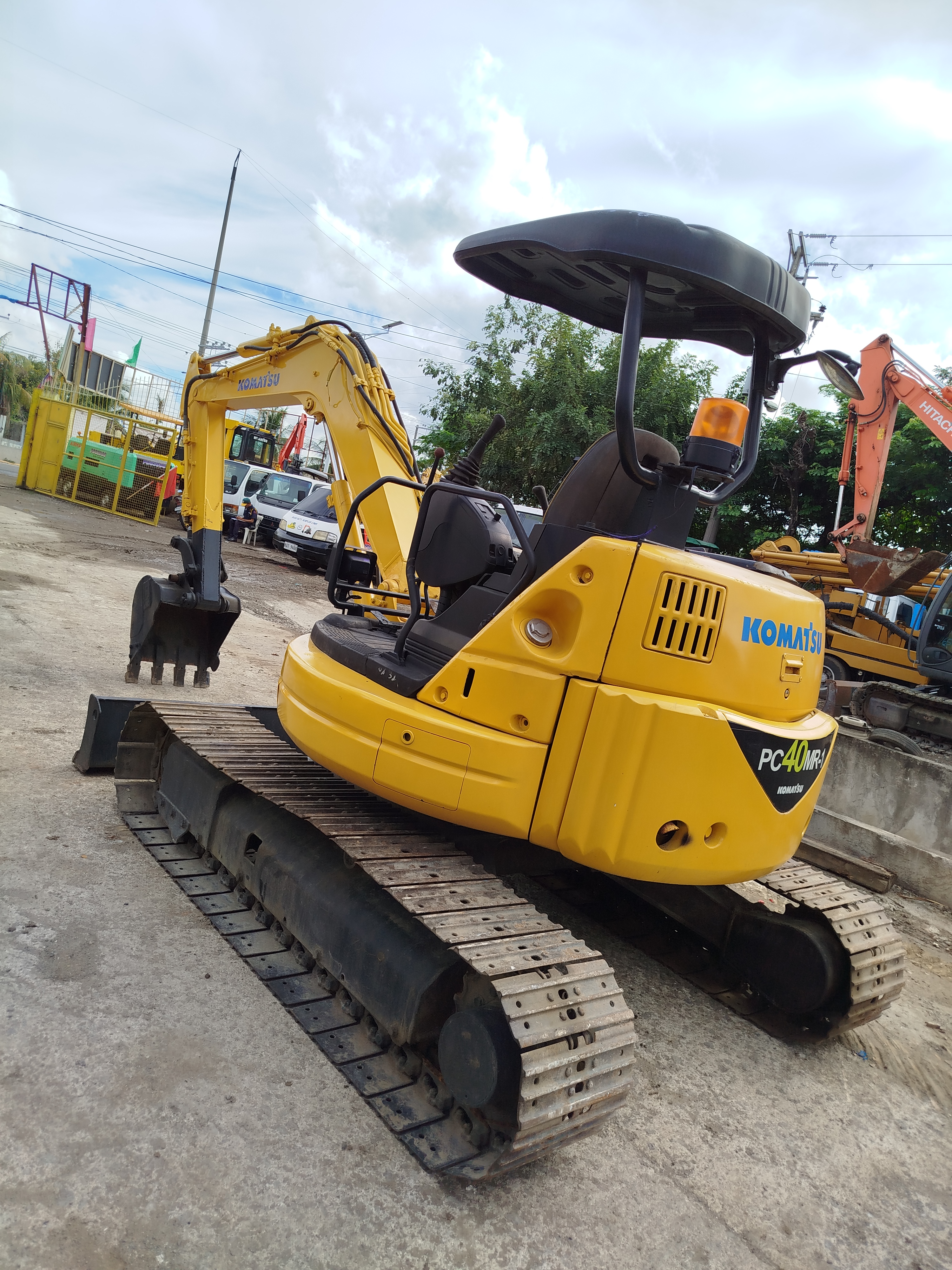 Excavator  image 8