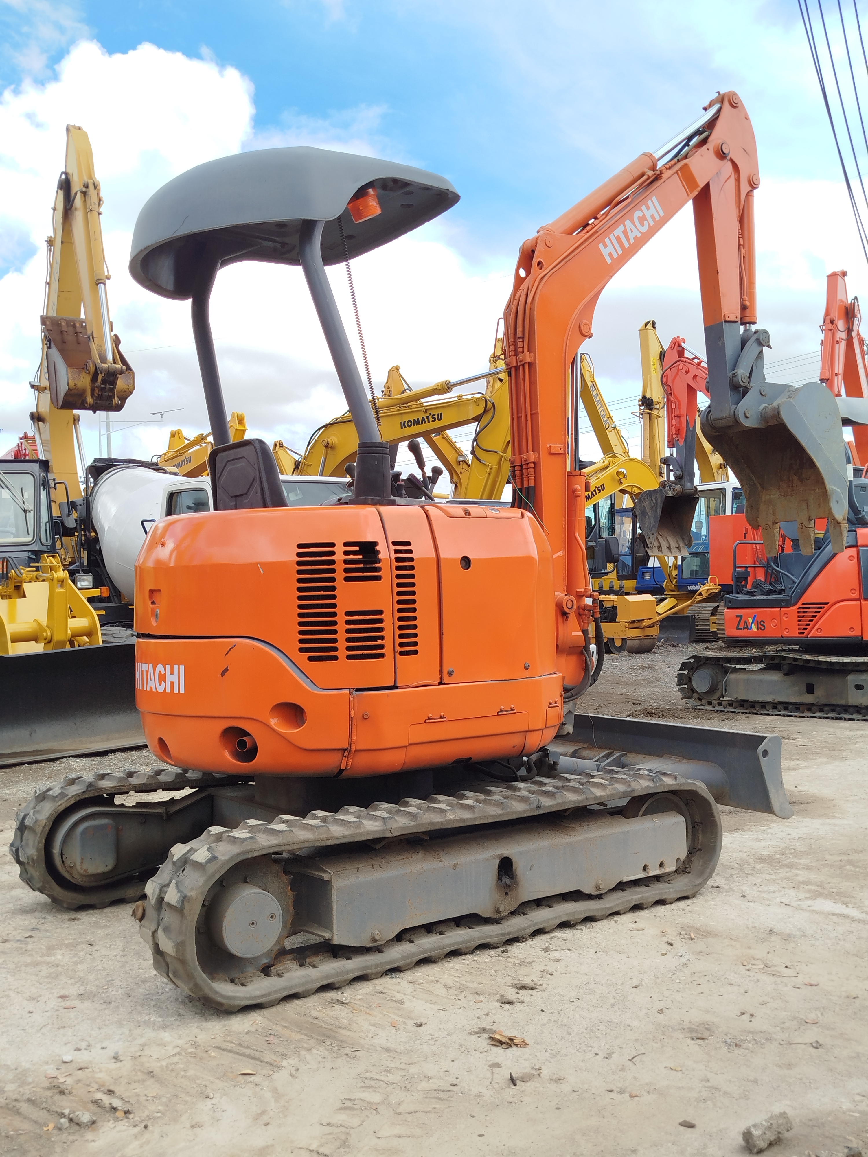 Excavator  image 3