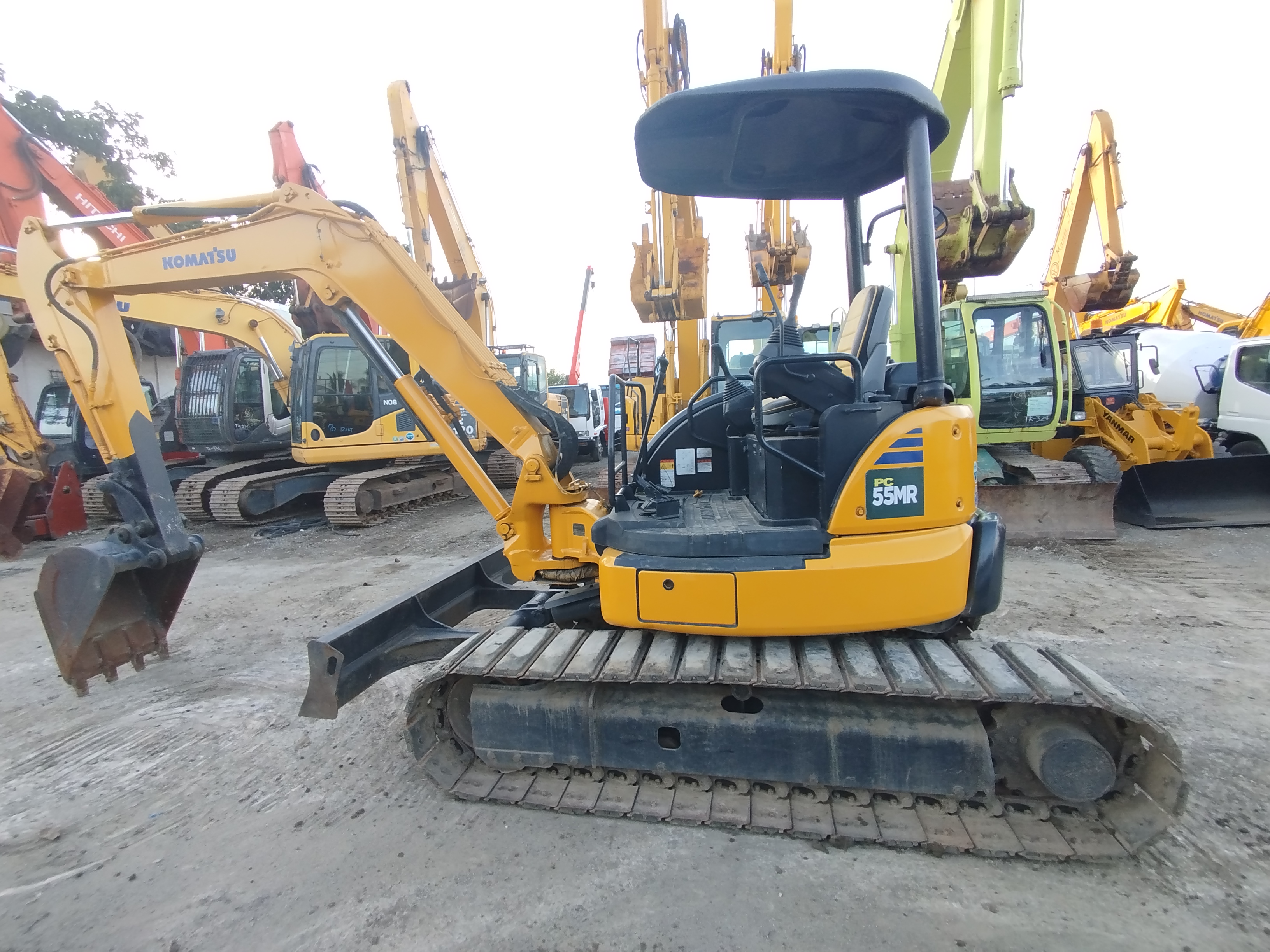 Excavator  image 2