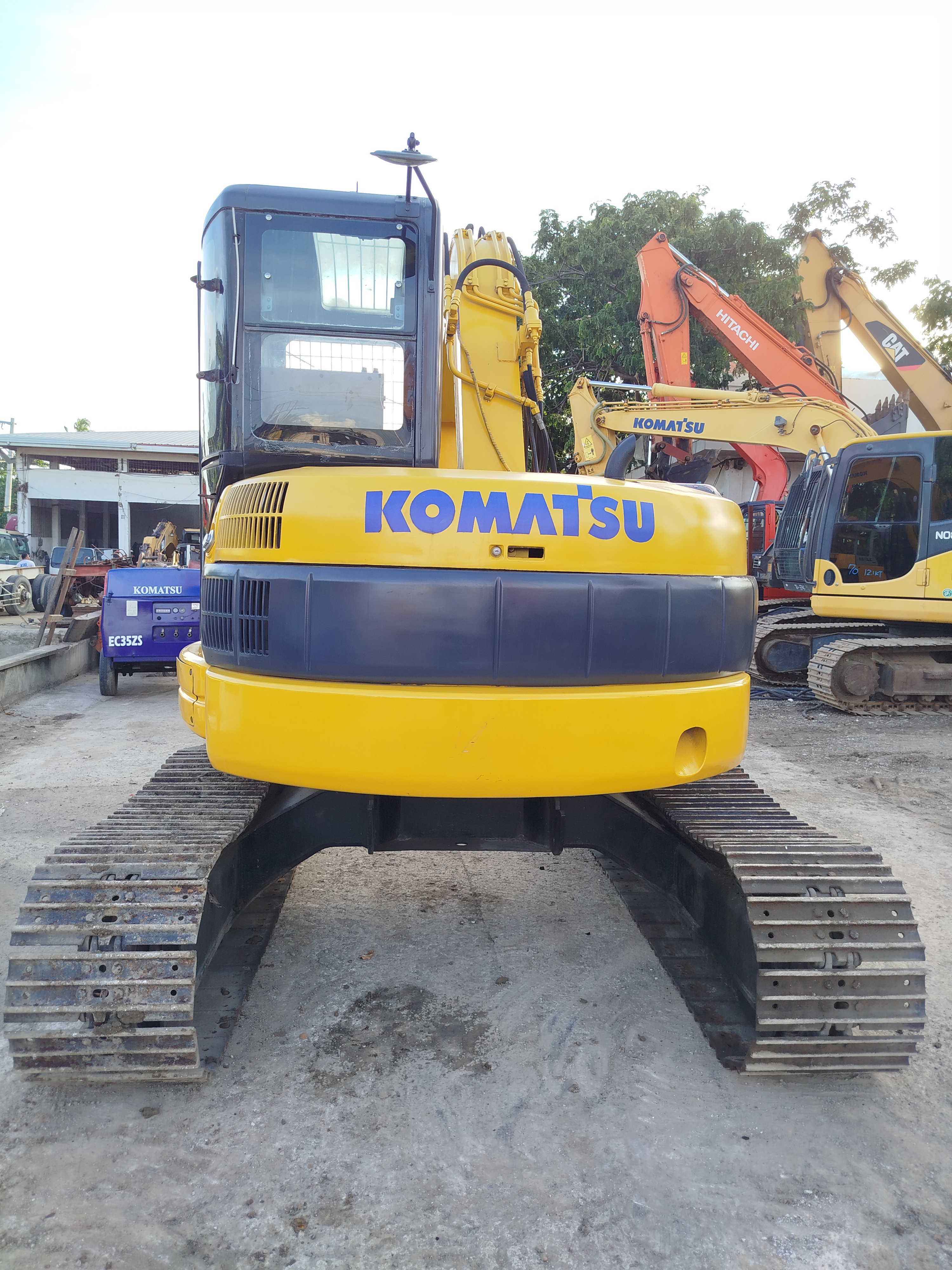 Excavator  image 2
