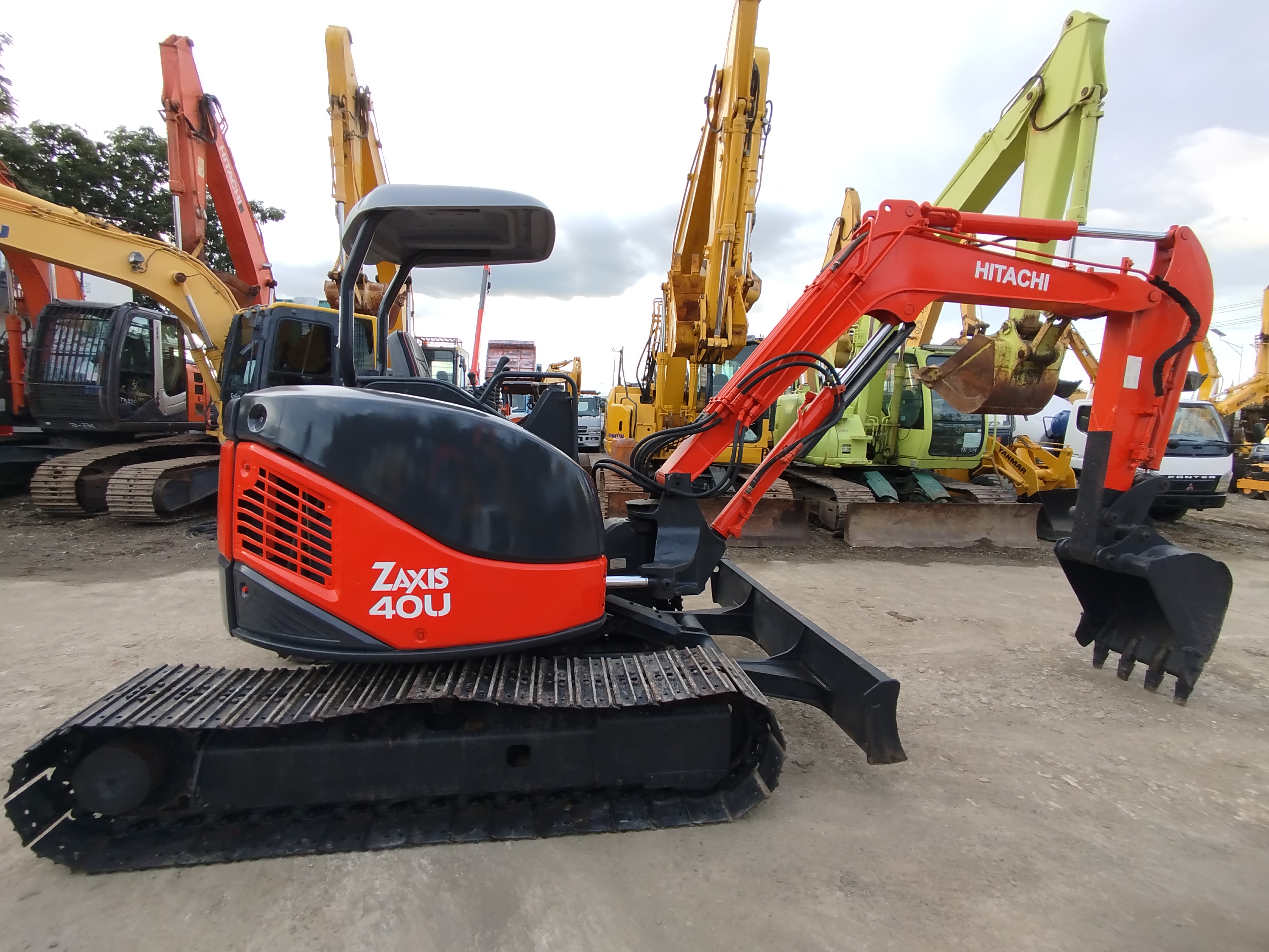 Excavator  image 2