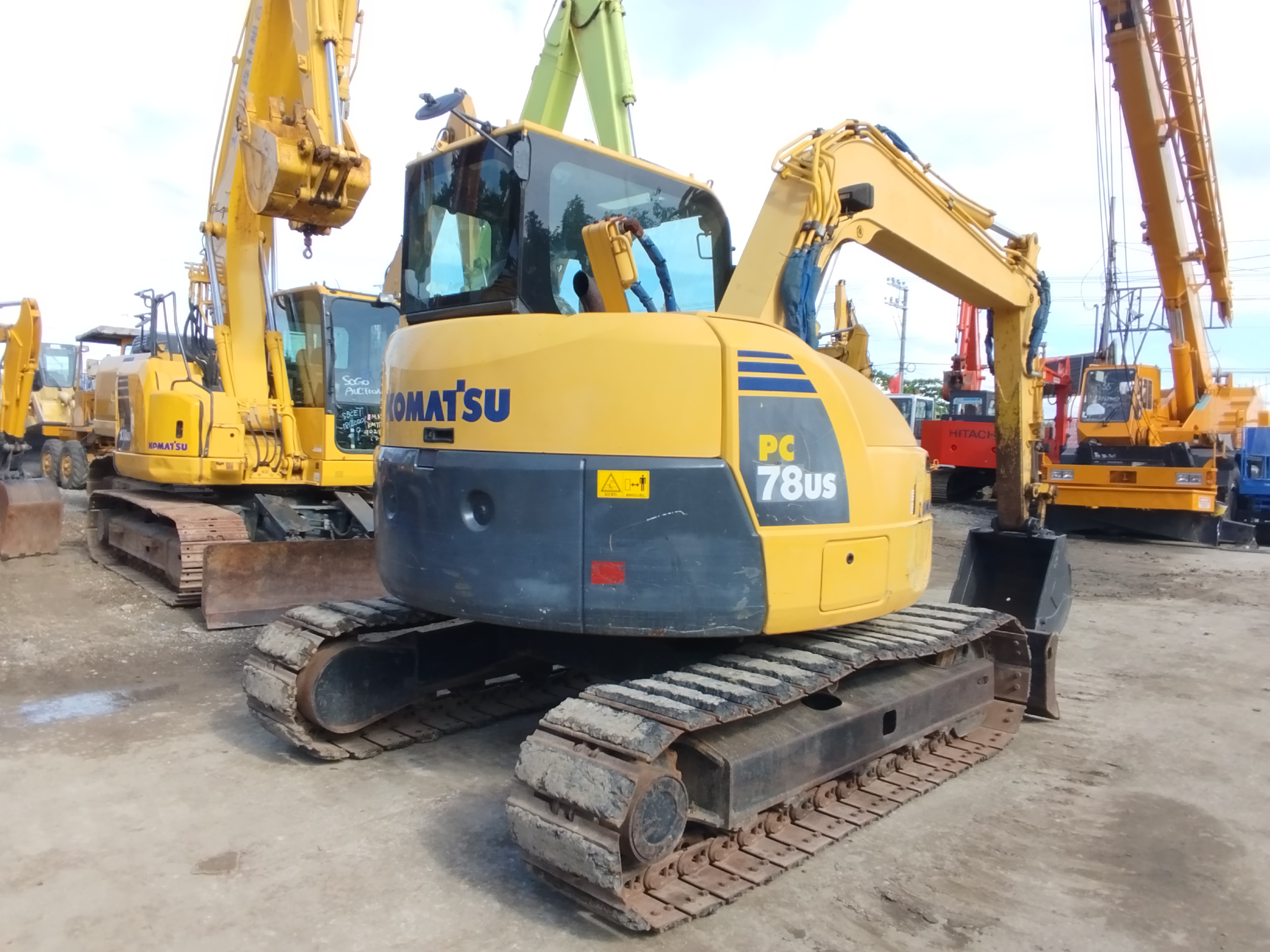 Excavator  image 5