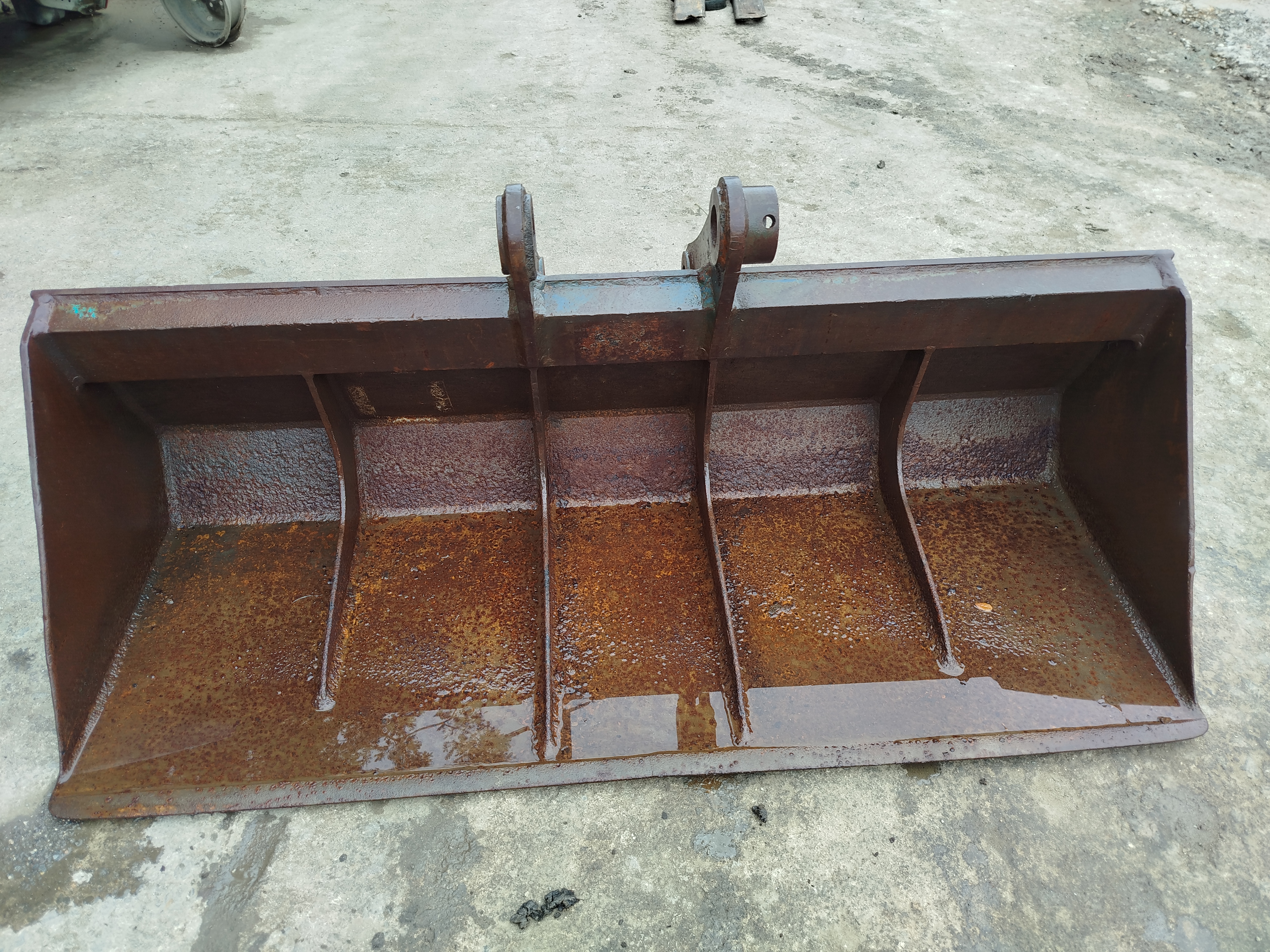 Bucket  image 2