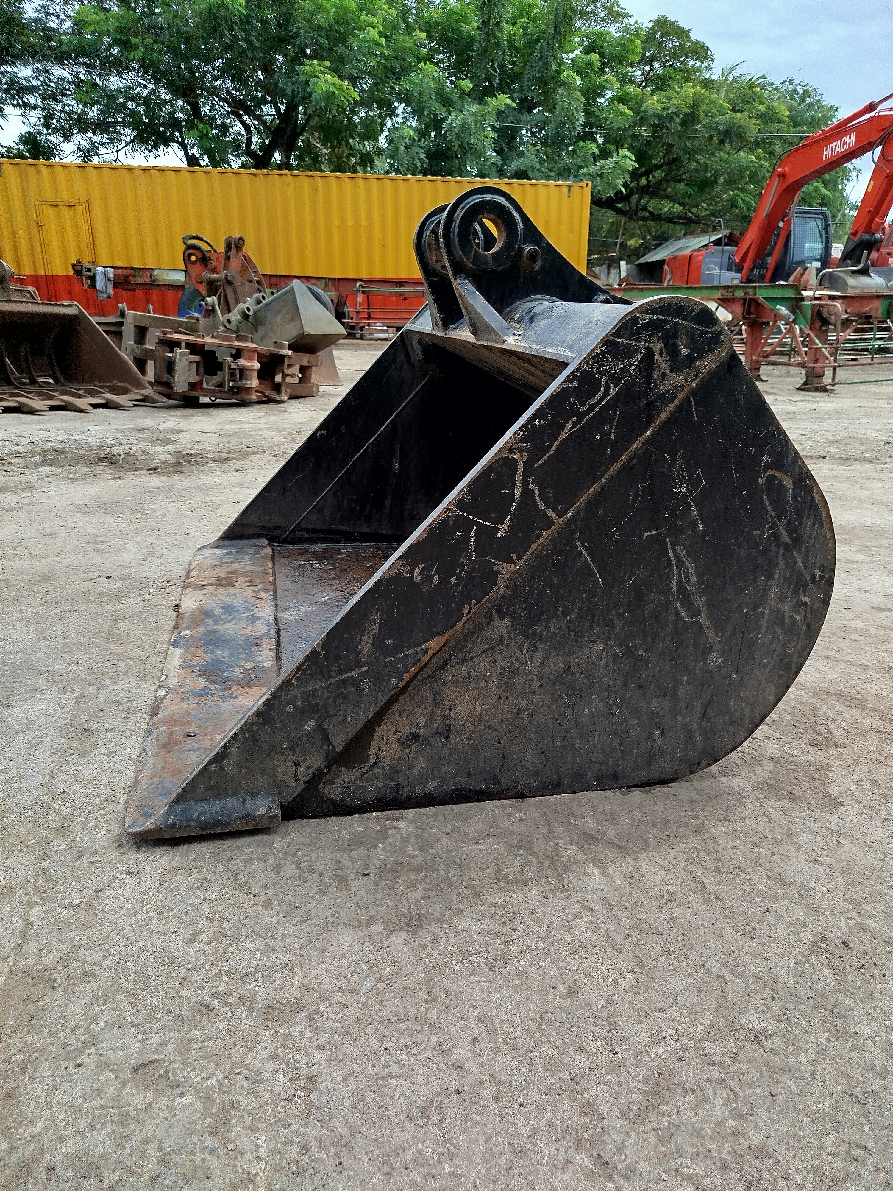 Bucket  image 4
