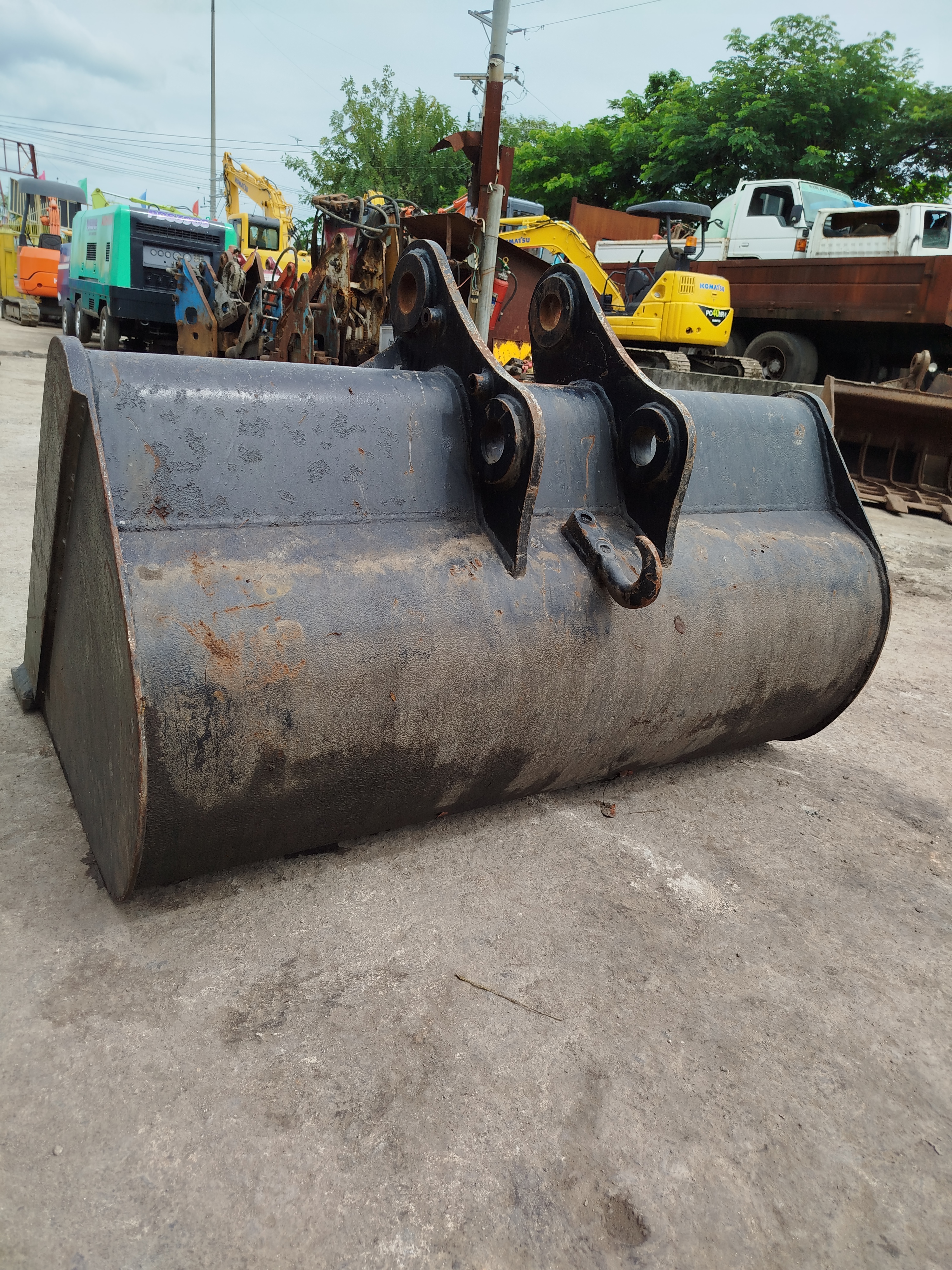 Bucket  image 5