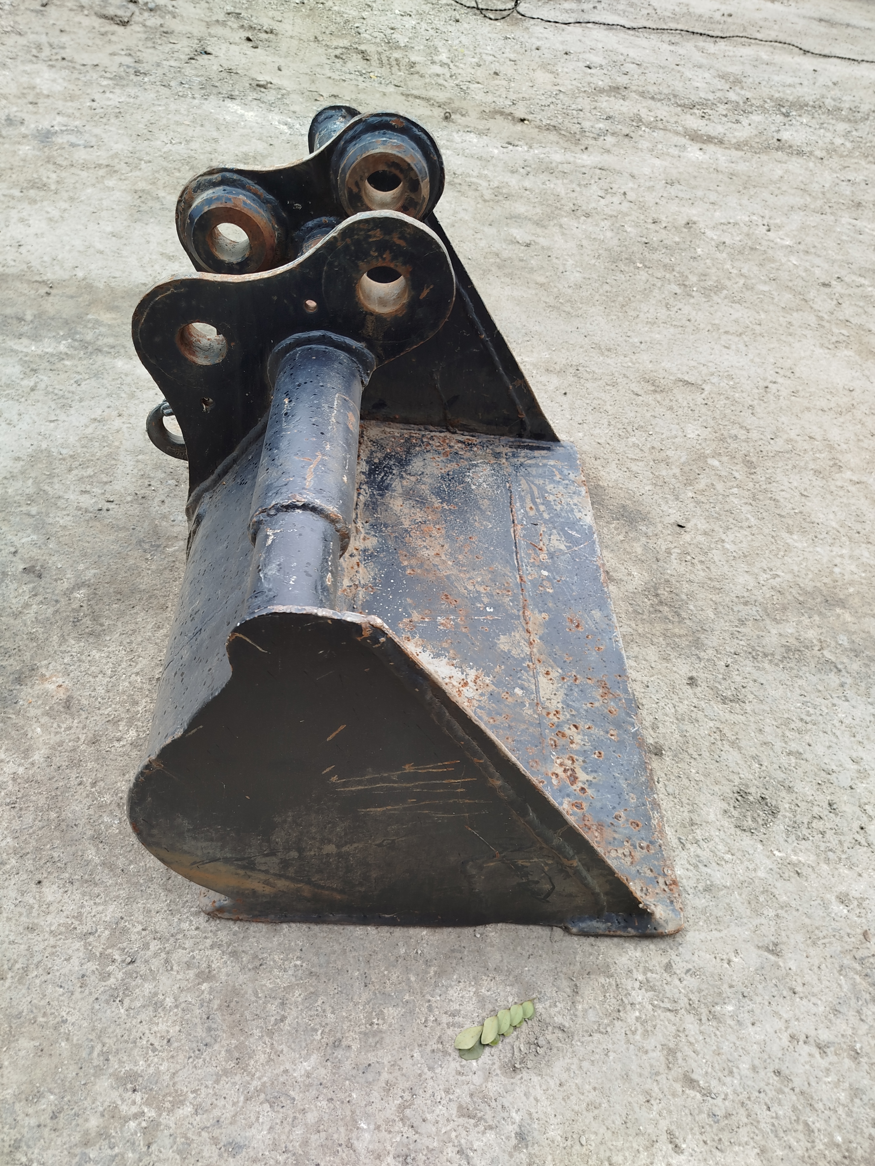 Bucket  image 2