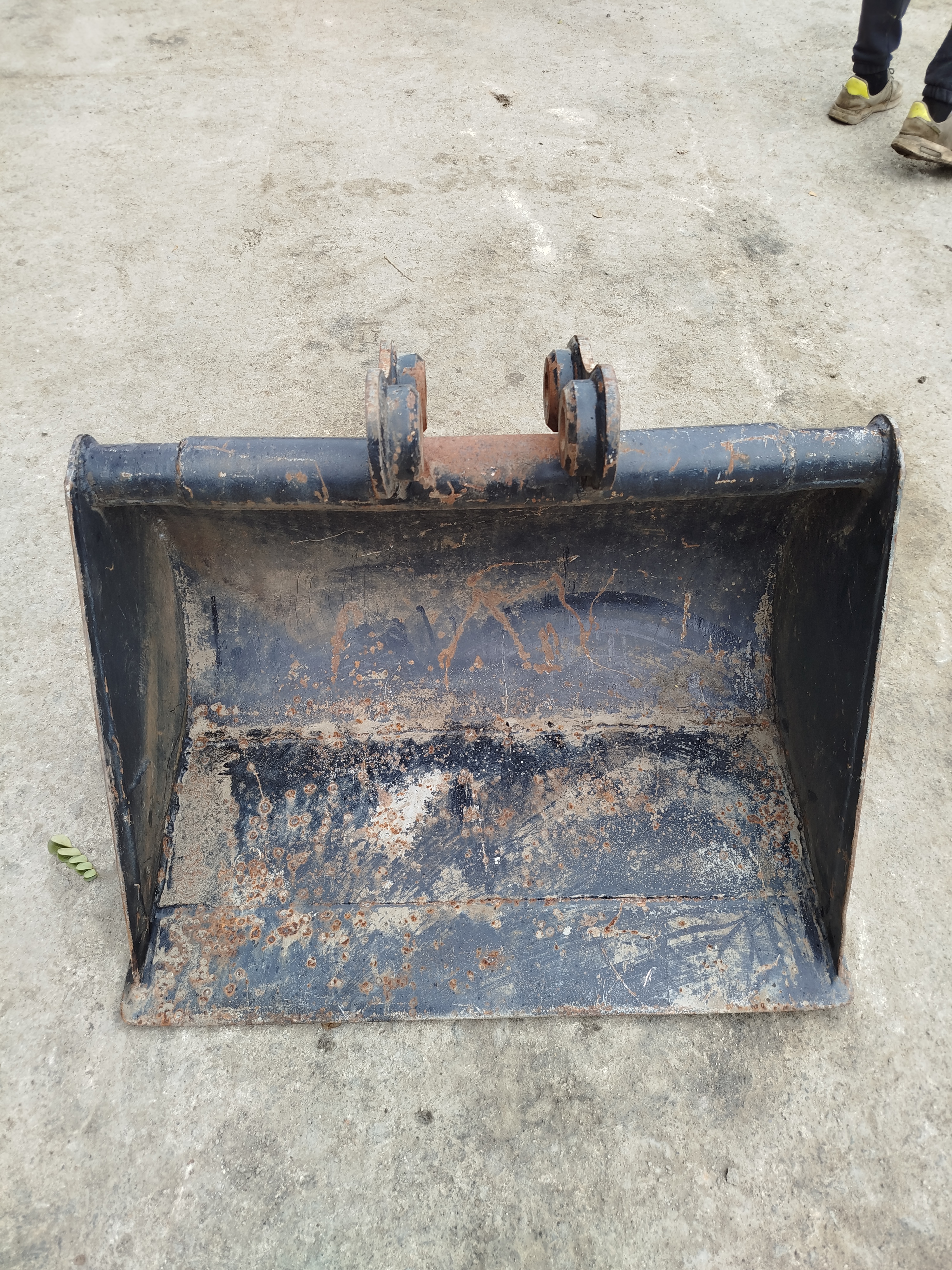 Bucket  image 3