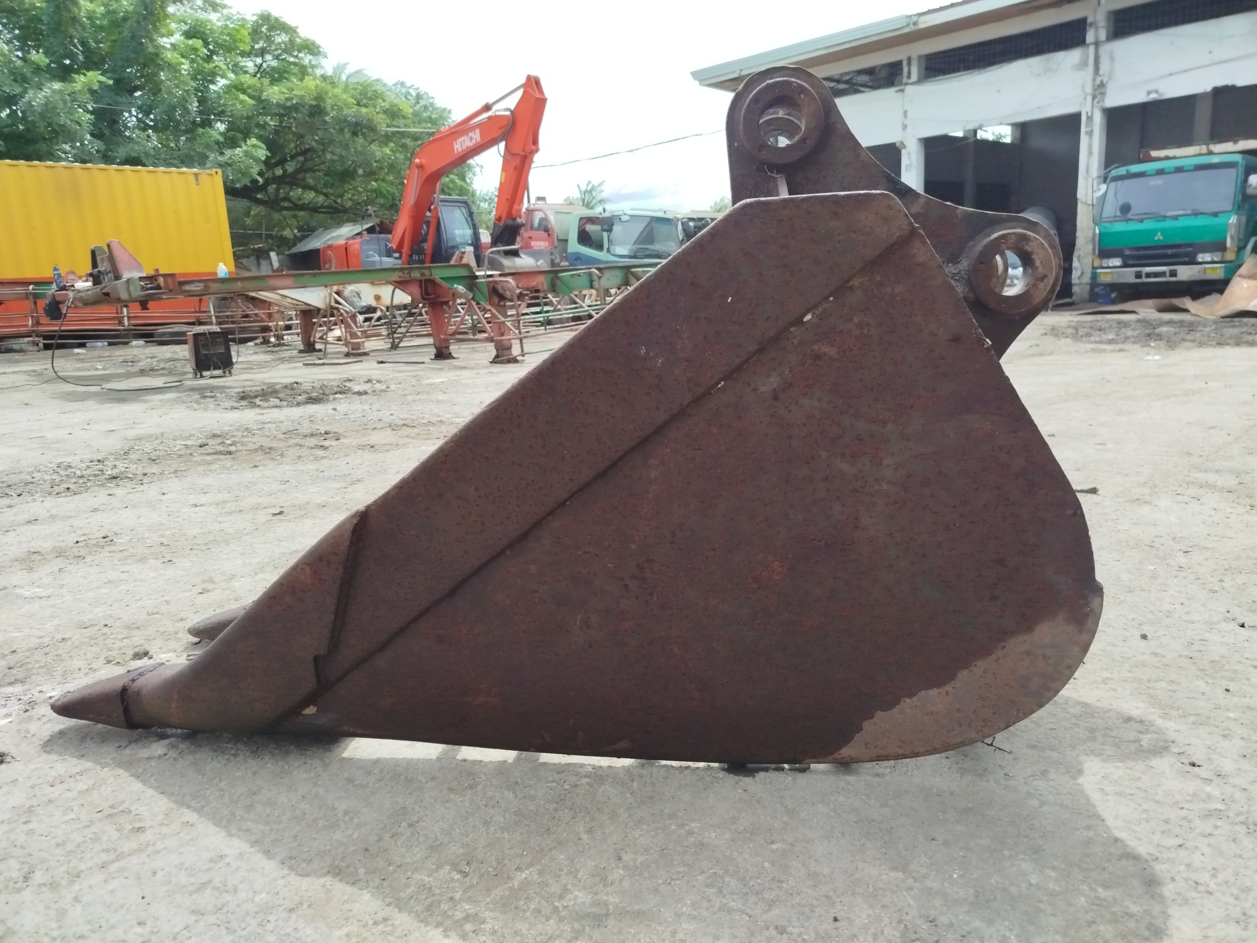 Bucket  image 4