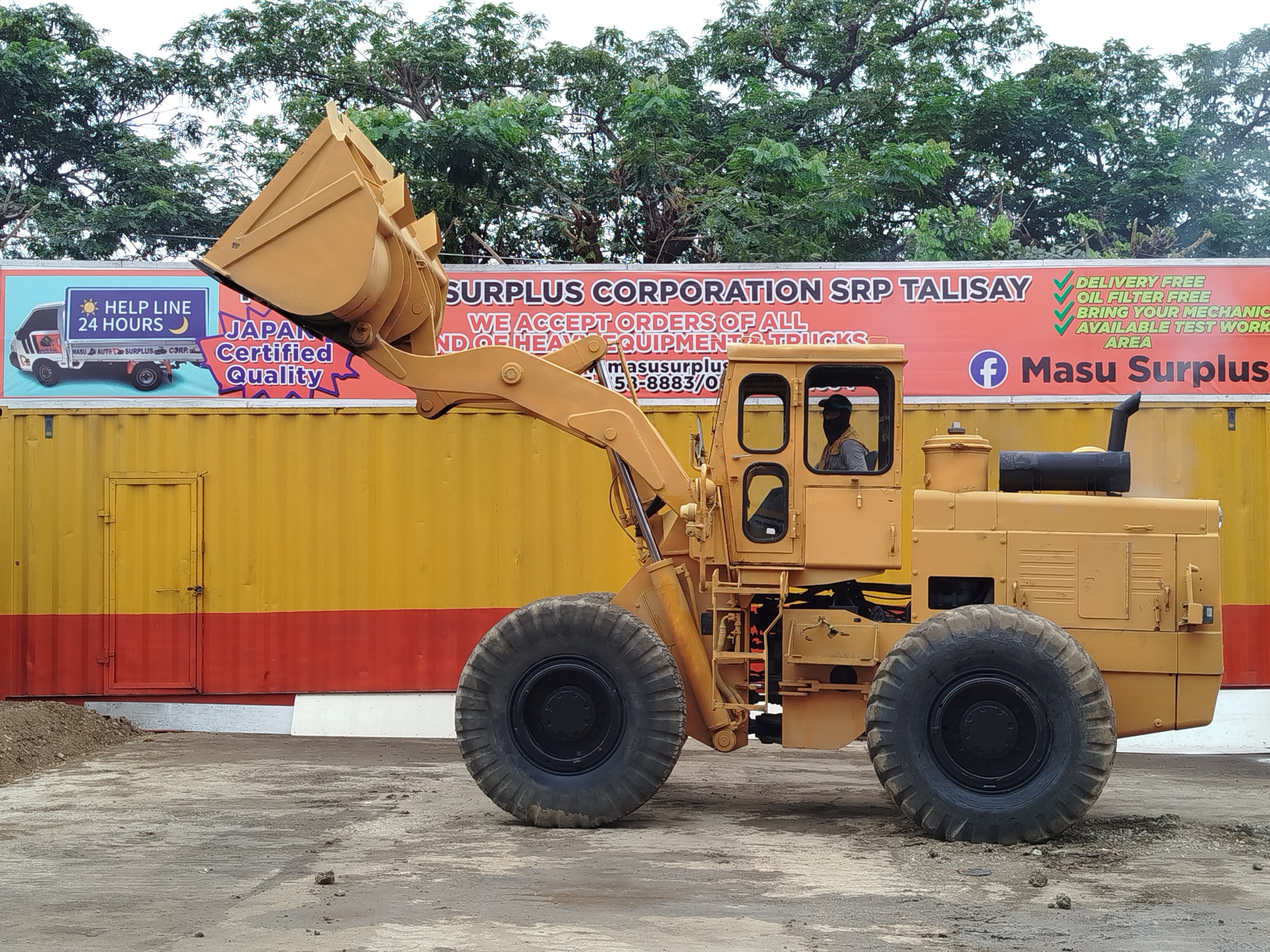 PAYLOADER KOMATSU WA350 image 1