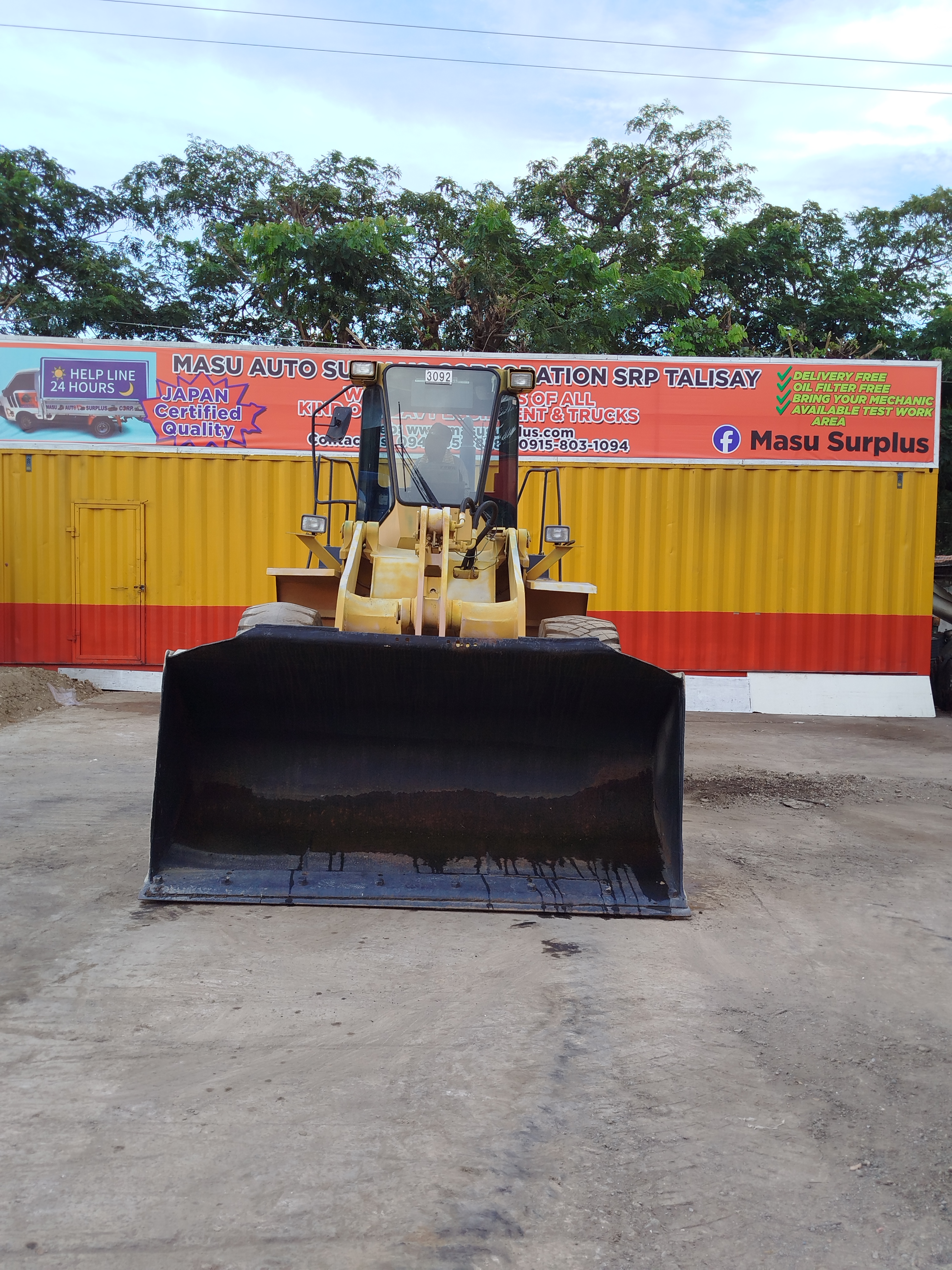 Komatsu Payloader WA300 image 4
