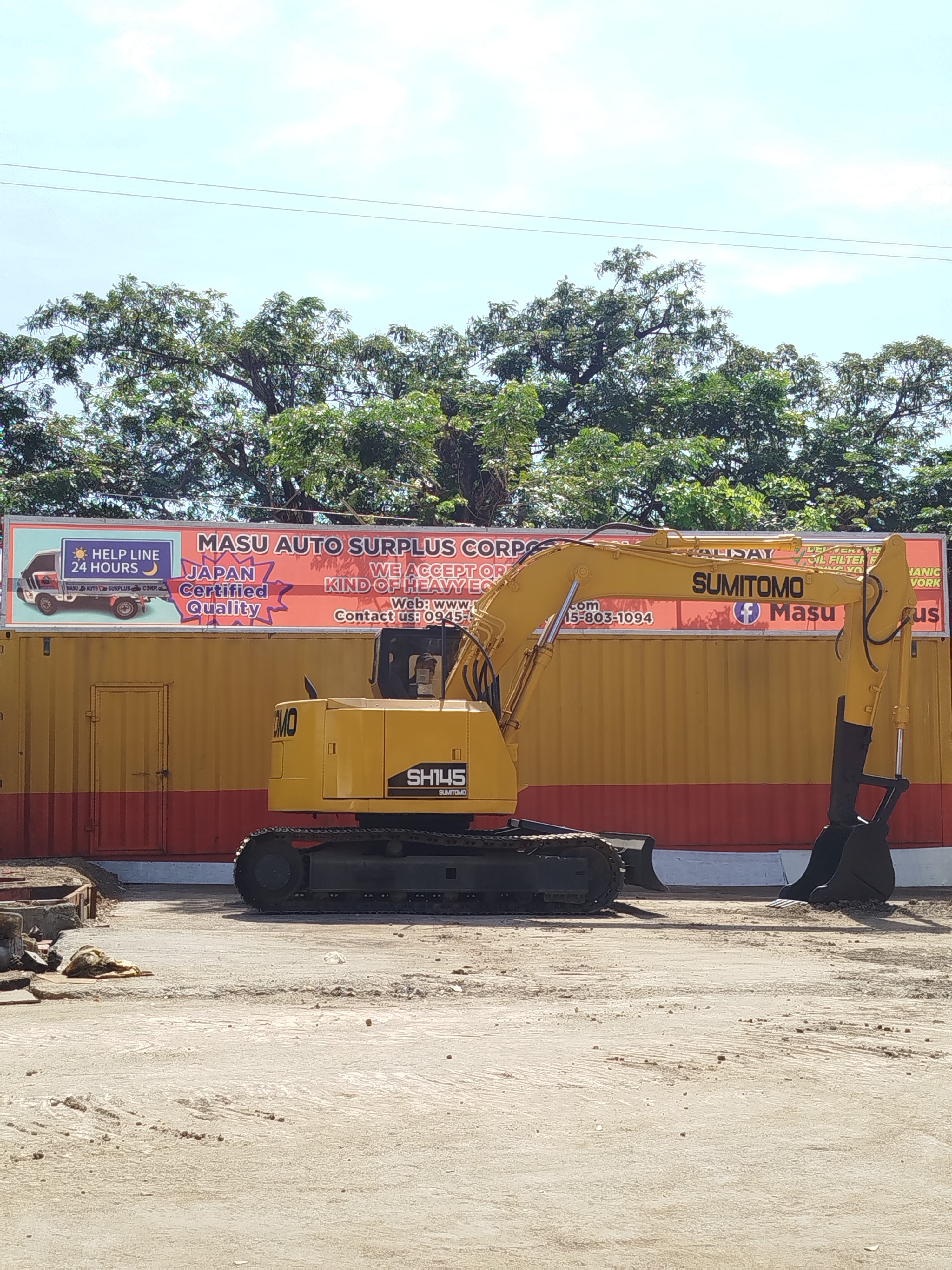 SUMITOMO  Excavator  image 2