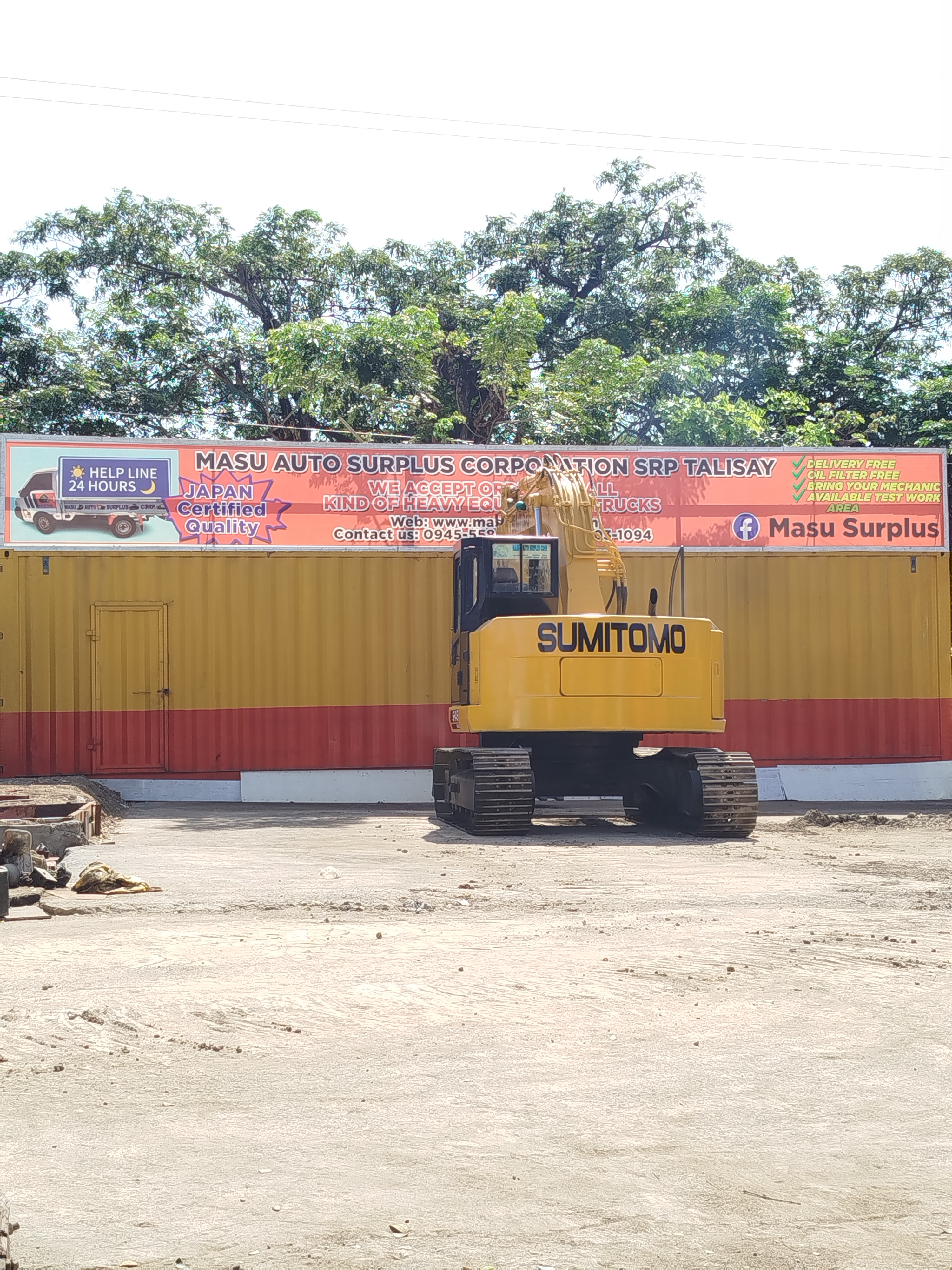 SUMITOMO  Excavator  image 4