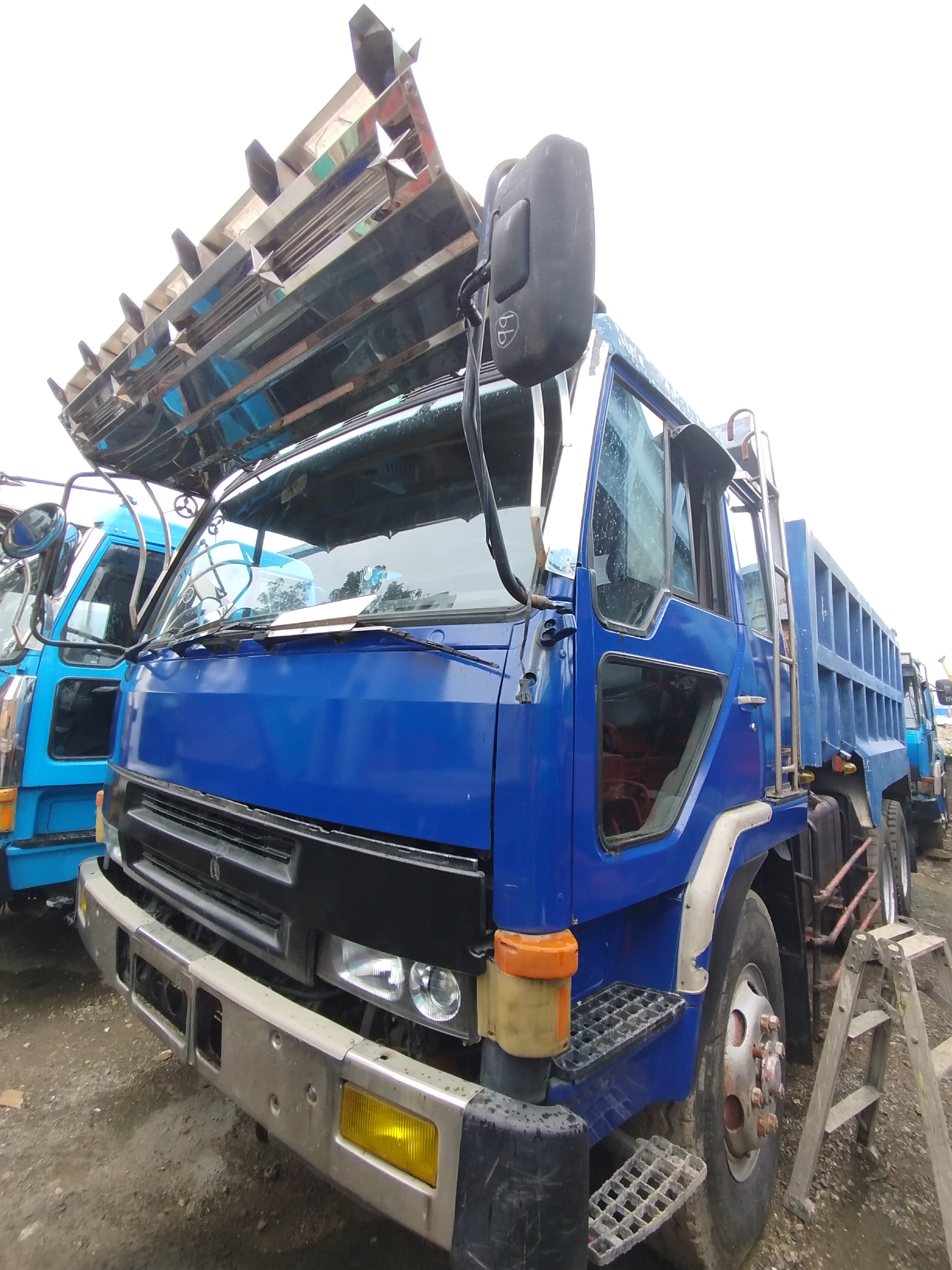 Dump Truck  image 2