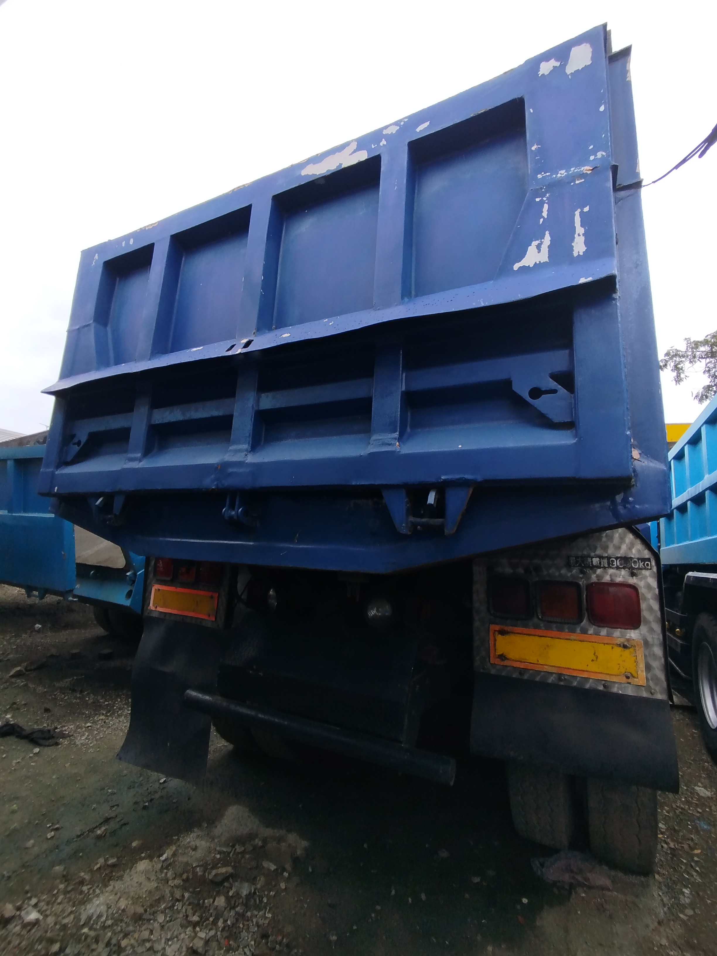 Dump Truck  image 3
