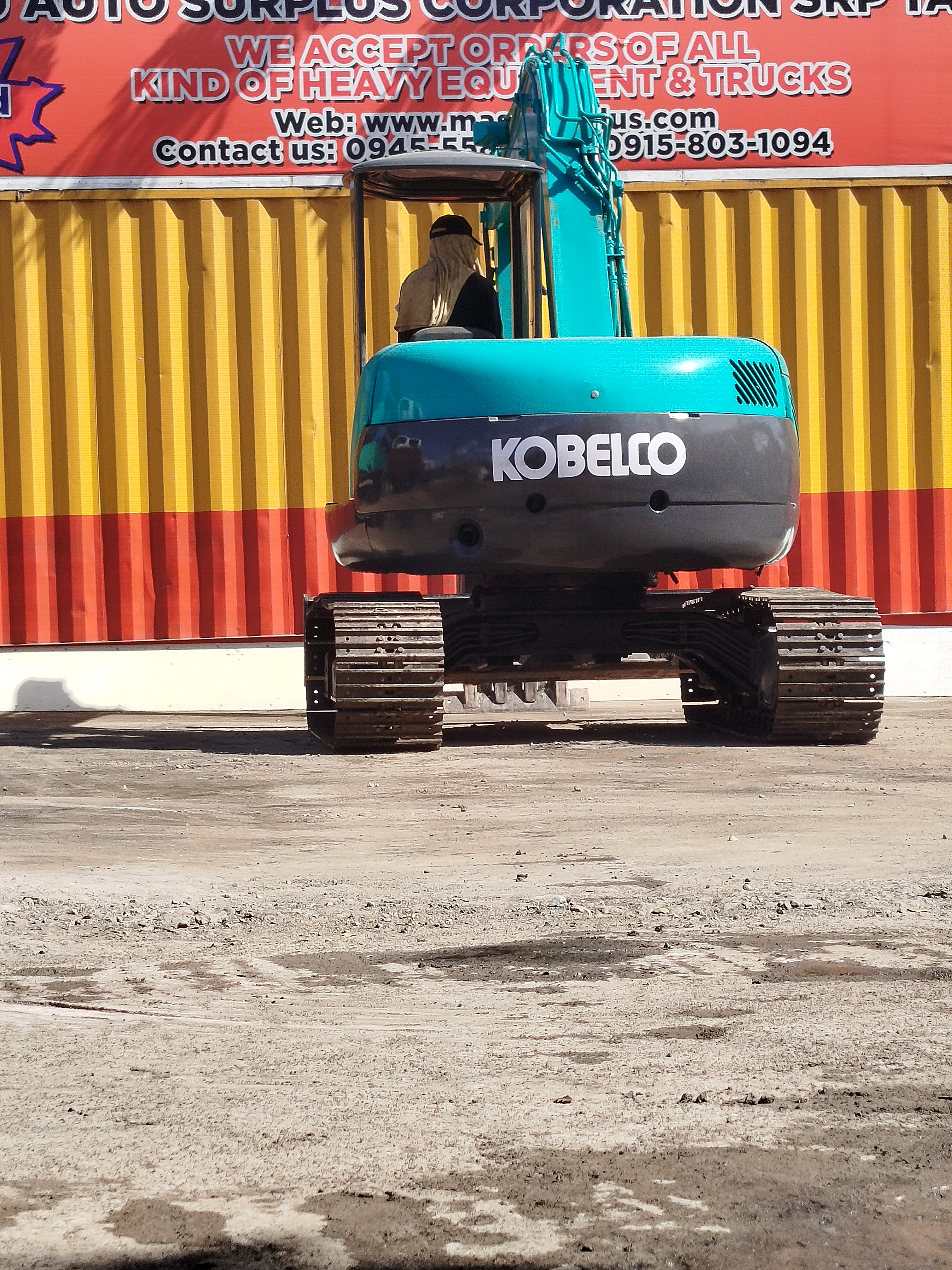 Excavator  image 4
