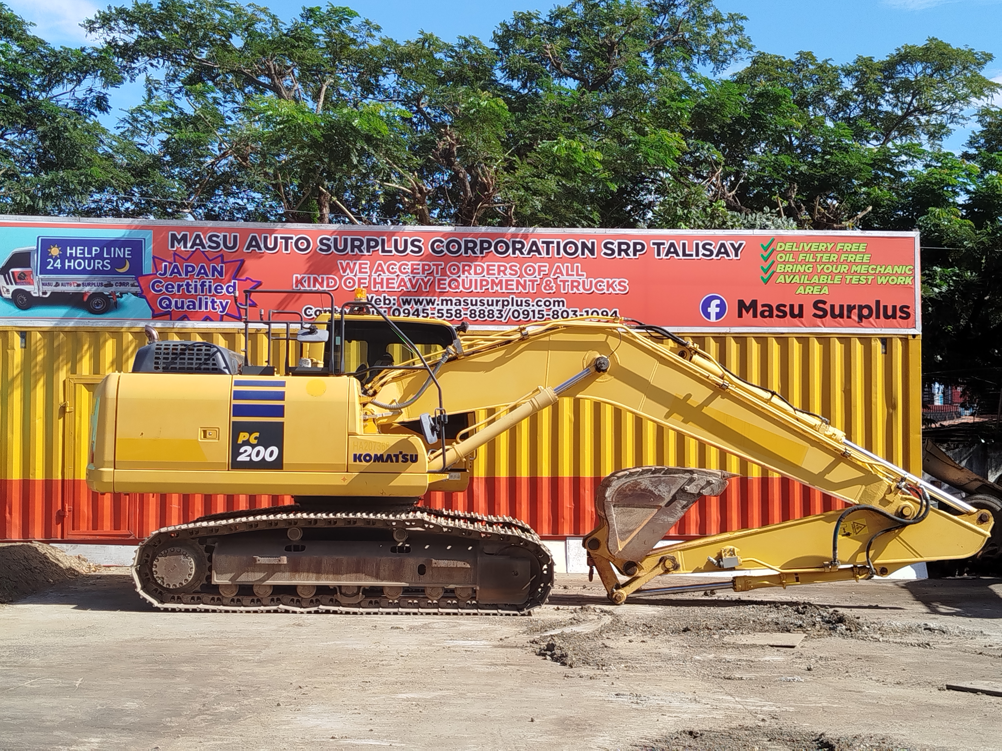 Excavator Komatsu PC 200-10 image 6