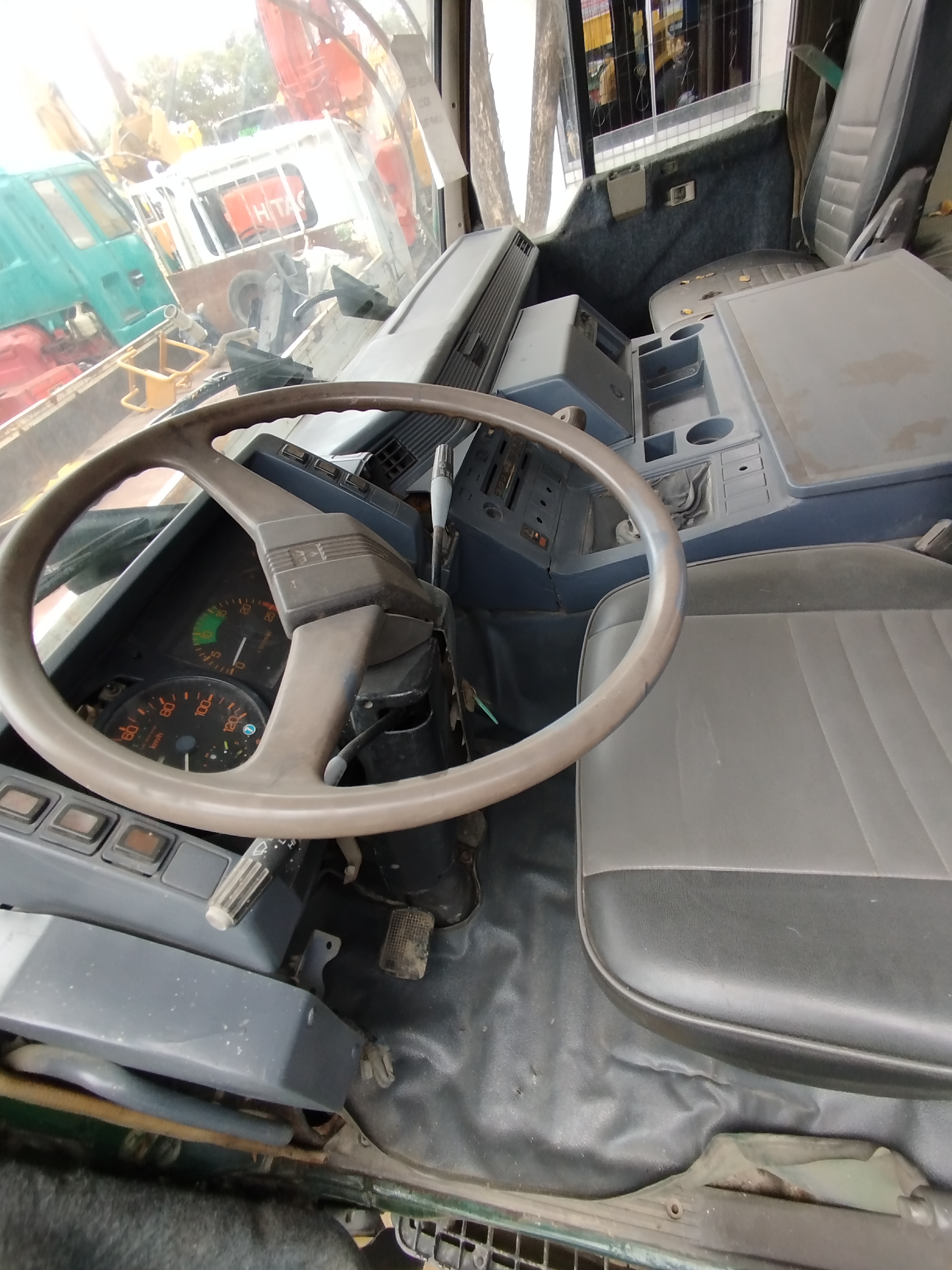 Dump Truck  image 2