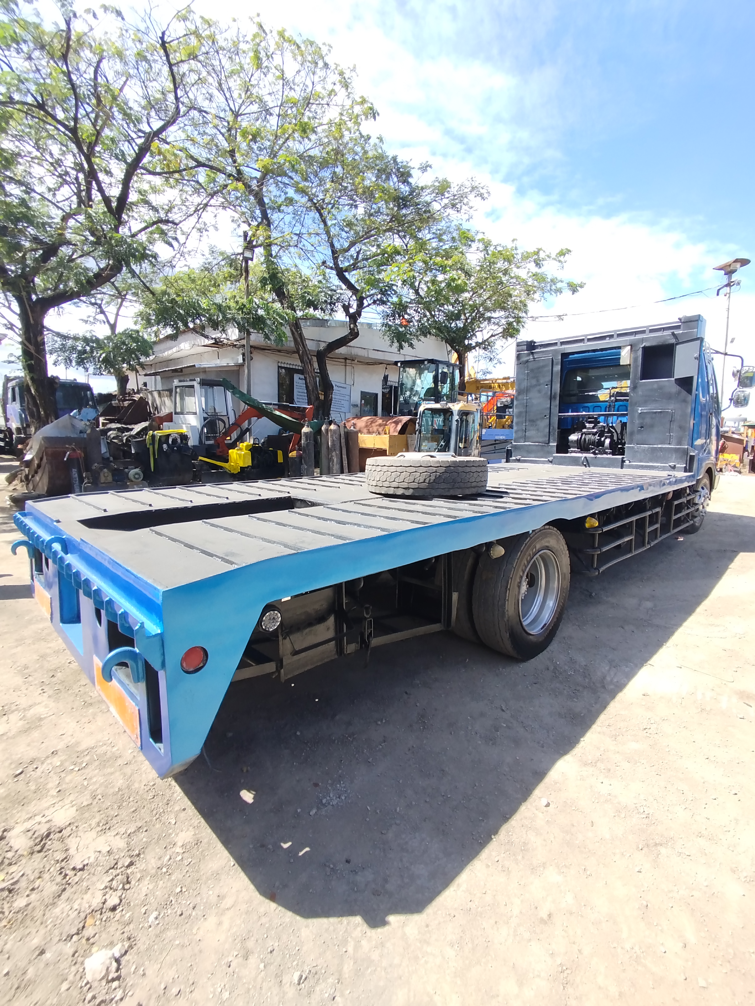 Self Loader  image 4